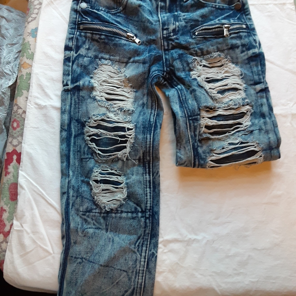 Trestles California Republic distressed Jean's